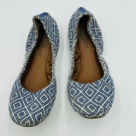 Lucky Brand Erin Women's Size 7.5B Flats Shoes Slip On Ballet Blue Aztec Print