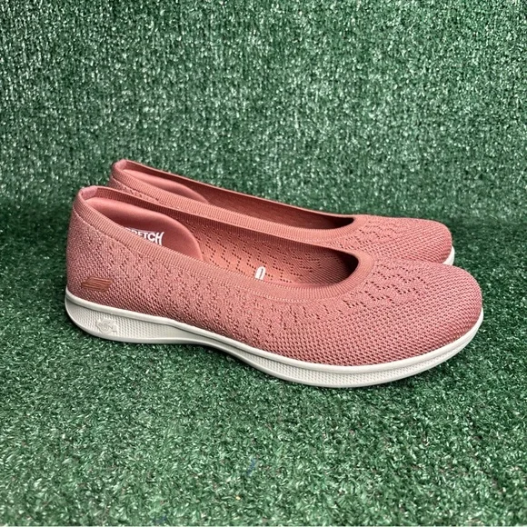 NEW Skechers Gogo Mat Step Lite Womens Size‎ 9.5 WIDE Pink Glitter 136317W