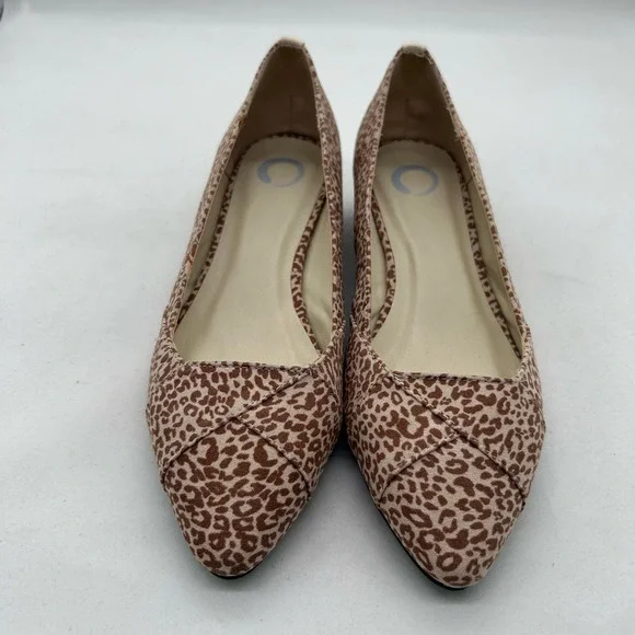 Journee Collection Loafers Womens 7 1/2 Animal Print Justine Heeled Loafers NEW‎