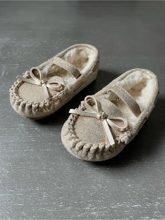 Cat & Jack Shimmery Gold Toddler Moccasin Slippers with Sherpa Lining