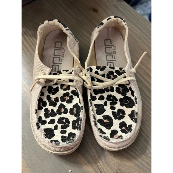Hey Dude Youth Slip On Shoes Leopard Print Beige Size K13