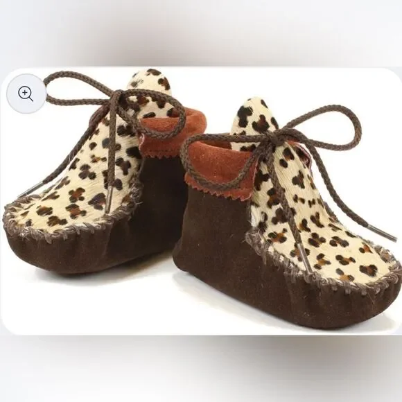 Itasca Leathergoods Baby/Infant Wapsi 'Meow' Leopard Moccasin/Shoes. Large. NWOT