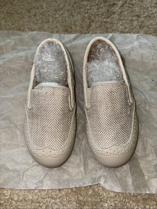 Slip-On Moccasins in Cream Tan - Soft Comfort Loafers