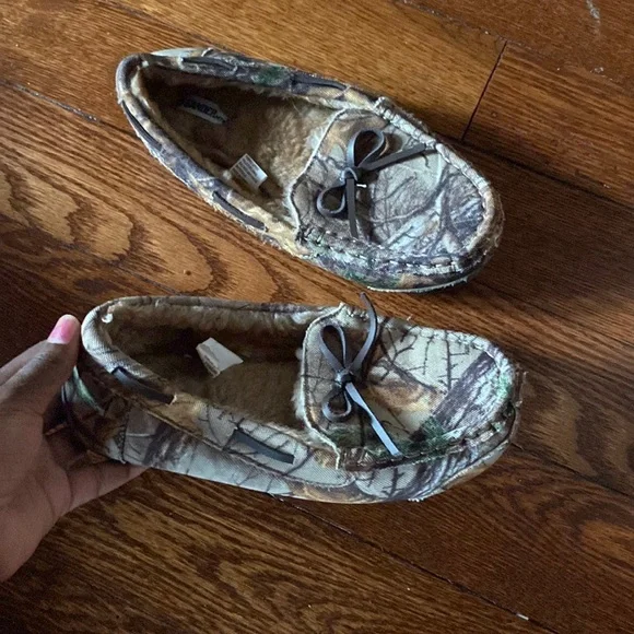 Gander Mtn Loafers Shoes SIZE Y4