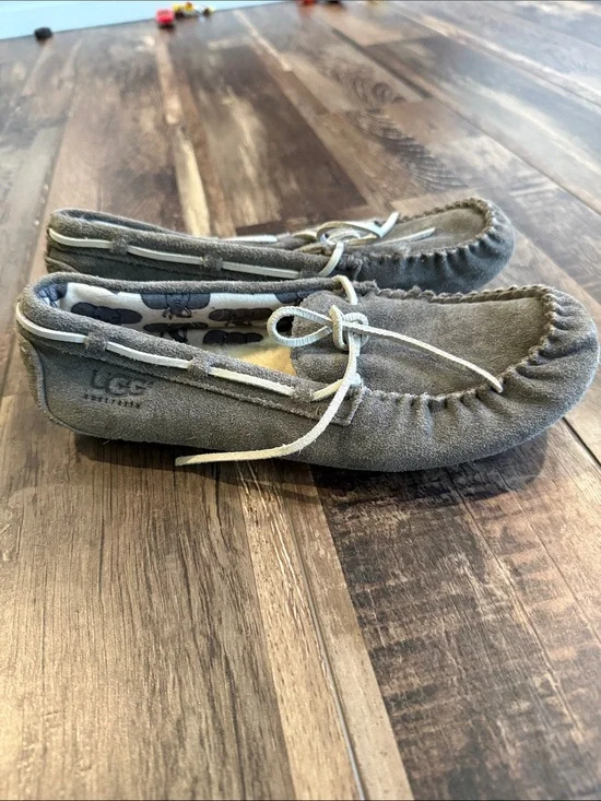 UGG Kids Gray Suede Moccasins with Bow‎ Accent