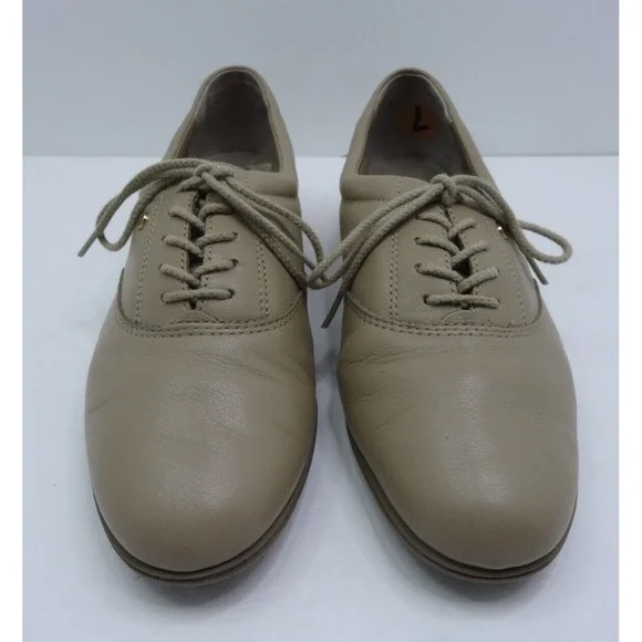 Easy‎ Spirit JP Motion Womens Tan Khaki Lace Up Leather Shoes Size 7