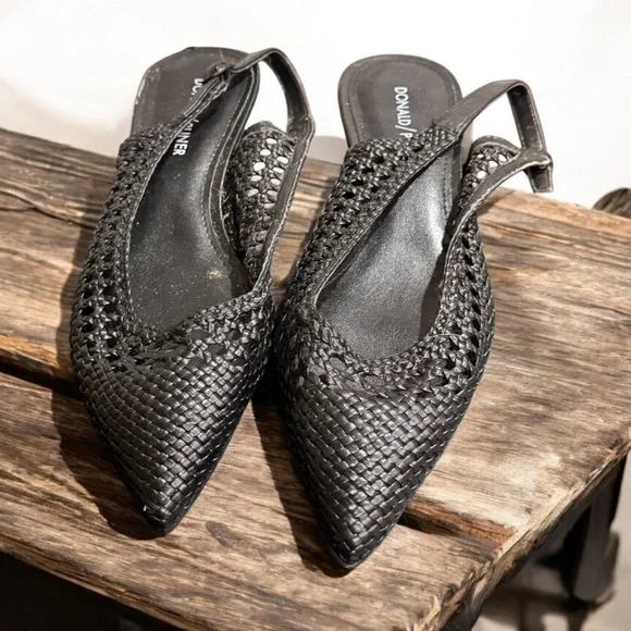 Donald J. Pliner Black slingback with Woven Texture kitten heel size 7