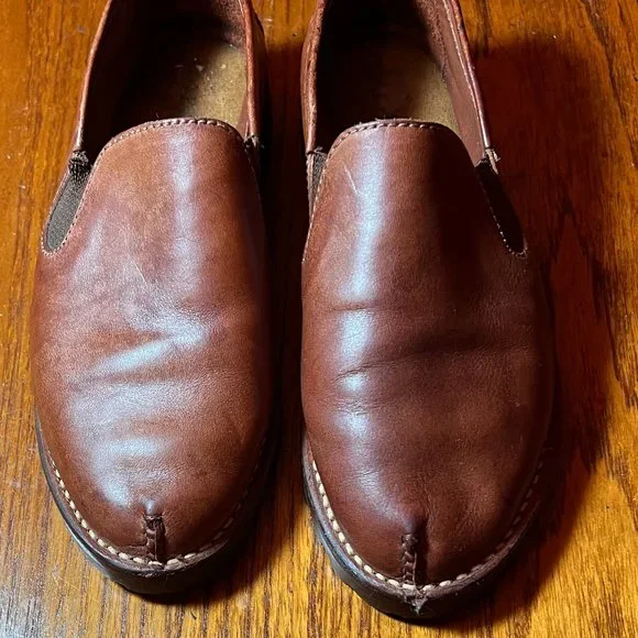 Cole Haan loafer size 5.5 tan