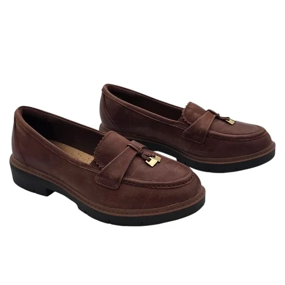Clarks Collection Brown Leather Tassel Loafer 7.5‎ Gold Hardware Dark Academia