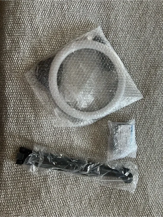White Ring Light with Black Tripod Mount for VR/AR Accessories