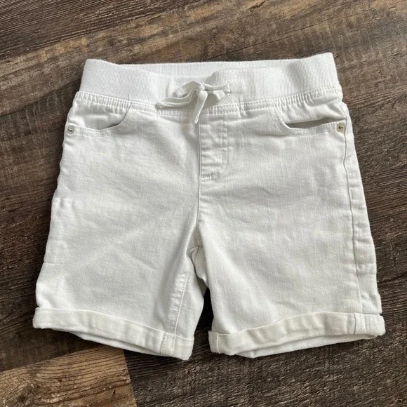 Justice White Denim Shorts Girls‎ Pull-On Waistband Cuffed Hem Size 12 Slim