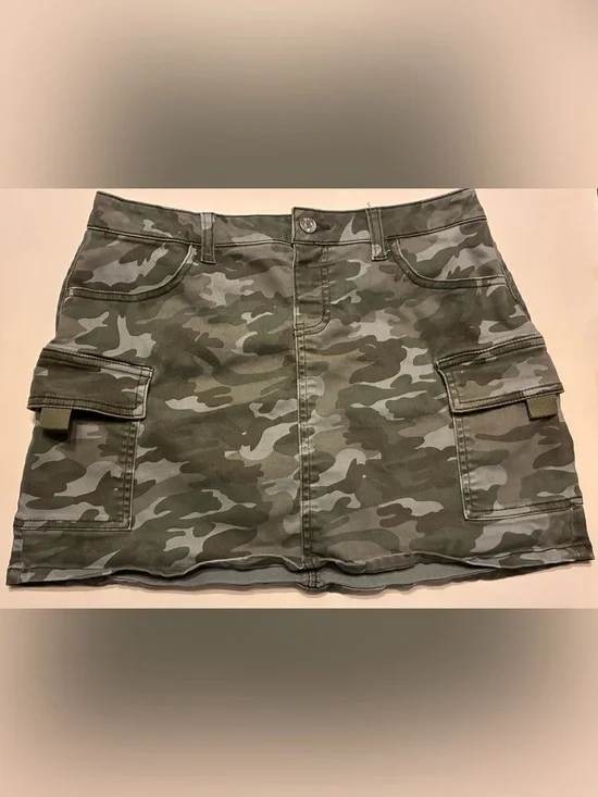 Justice Camo Utility/Cargo Skort — Girls Size 20