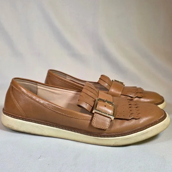 Vionic Cambridge Tan Leather Loafer Womens 9 Kiltie Fringe Buckle Comfort