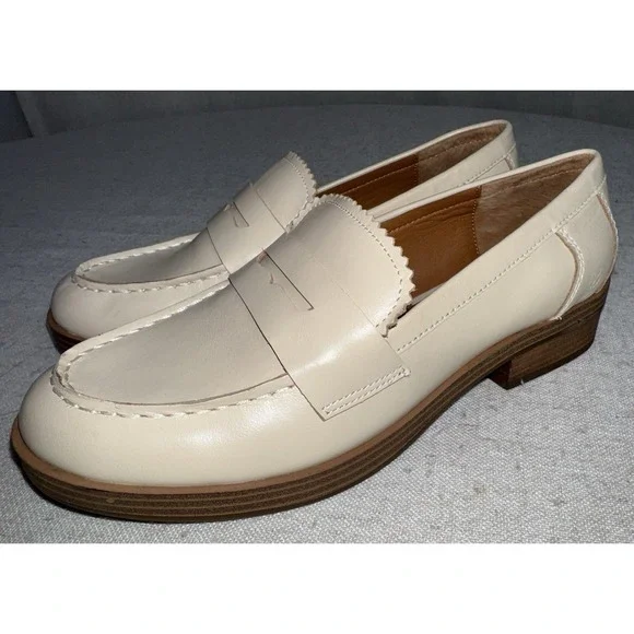 LUCKY BRAND‎ Floriss Penny Loafers Tailored Beige Vanilla Leather Women's 8