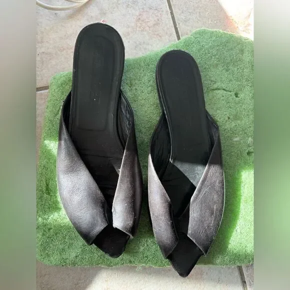 Jil Sander flats cut out sandals pointy toe shoes slip on dress slides open toe