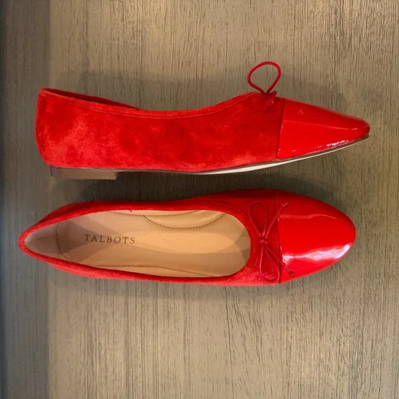 Talbots Women 9 M Red Suede Patent‎ Cap Toe Ballet Flats Bow Detail Low Heel