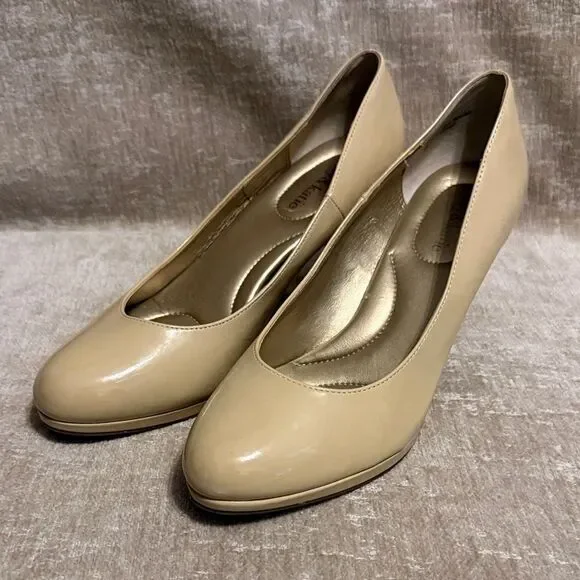 Kelly & Katie Nude Heels