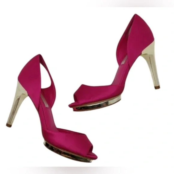BCBGMaxAzria Fuchsia Satin Heels with Metallic Accents, Sz 8, Like New