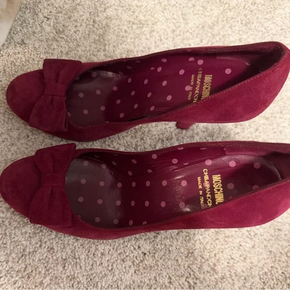 Vintage Moschino Women’s Deep Burgundy Suede Bow Heels