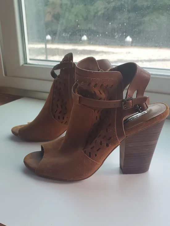 Women's Brown Suede Open-Toe Block Heel Sandals