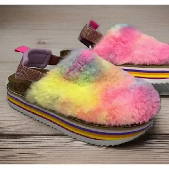 Steve Madden Girls Size 2 JKathyy Rainbow Faux‎ Fur Platform Mule Slippers Shoes