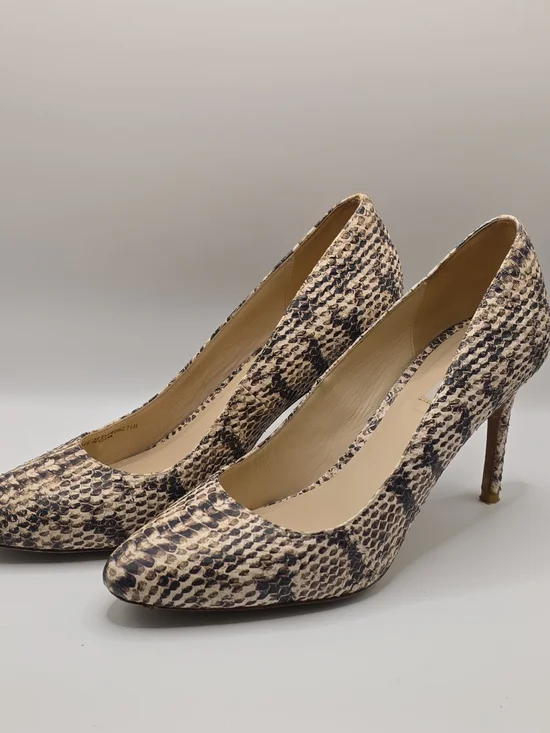 Cole Haan Snake-Print Leather Pointed Toe Pumps Size 7.5B