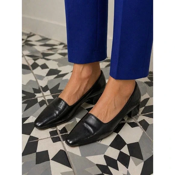 Amalfi Italy Black‎ Leather Square Toe Block Heel Pumps Womens Size 5 AA Narrow