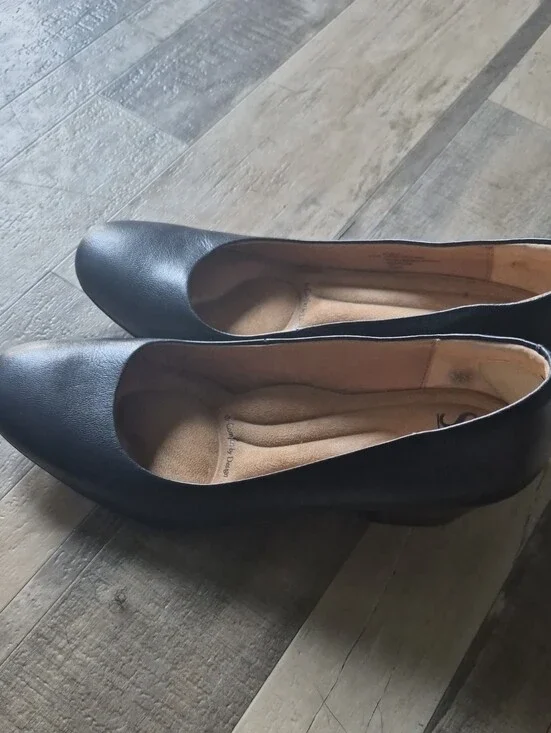 Söfft Black Textured Leather Comfort Dress Pumps Heels Size 9