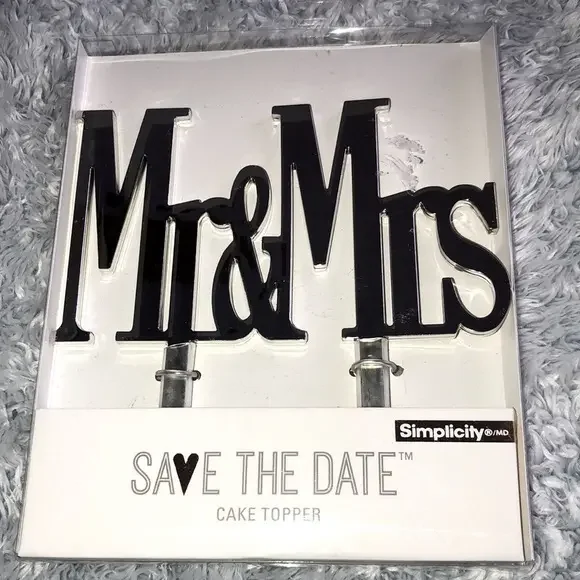 Mr. &‎ Mrs. Wedding Cake Topper Silver Mirror Look New