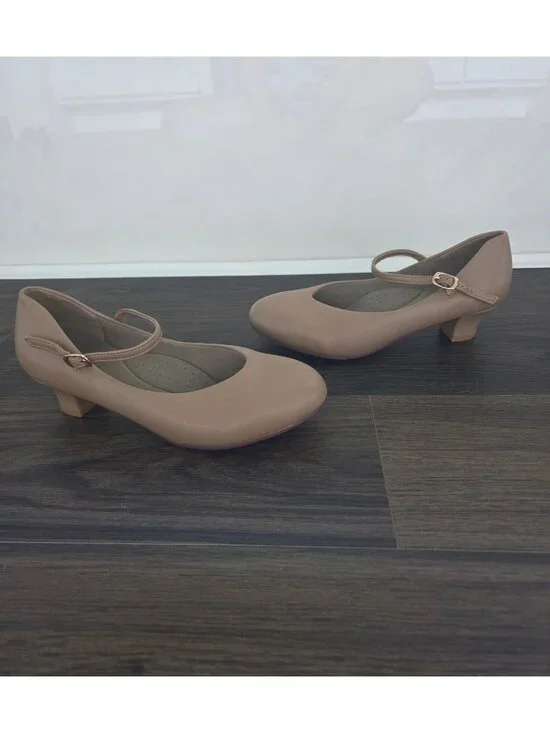 💙 Stelle Tan Faux Leather Mary Jane Kitten Size 8 Heel Character Dance Shoes Vi