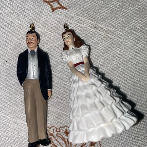 Gone with the‎ Wind Scarlet O'Hara Rhett Butler Figurine Ornament Set Of 2