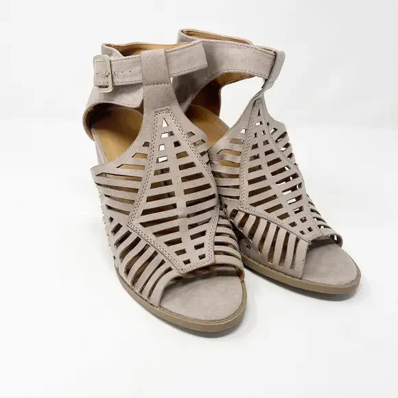 Charlotte Russe Open Toe Heels Sz 8‎