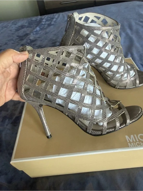 MICHAEL KORS Silver Metallic Cutout Stiletto Booties