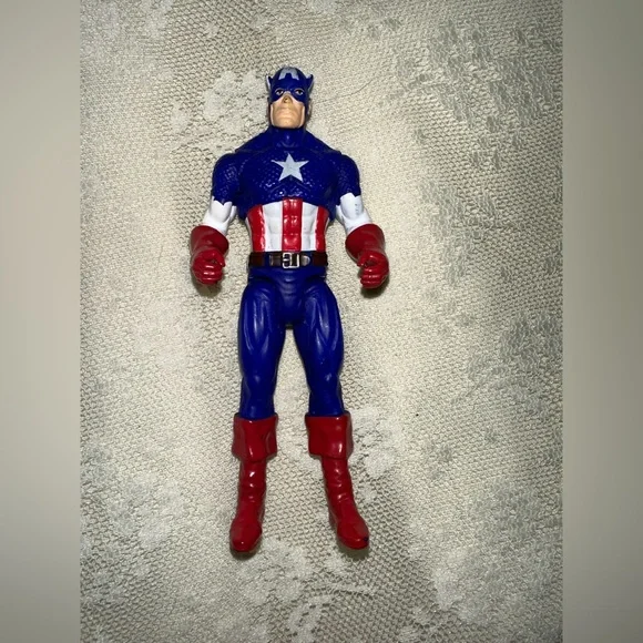 Captain America 4” Inch Action Figure by Hasbro 2011 Marvel Universe Cake Topper