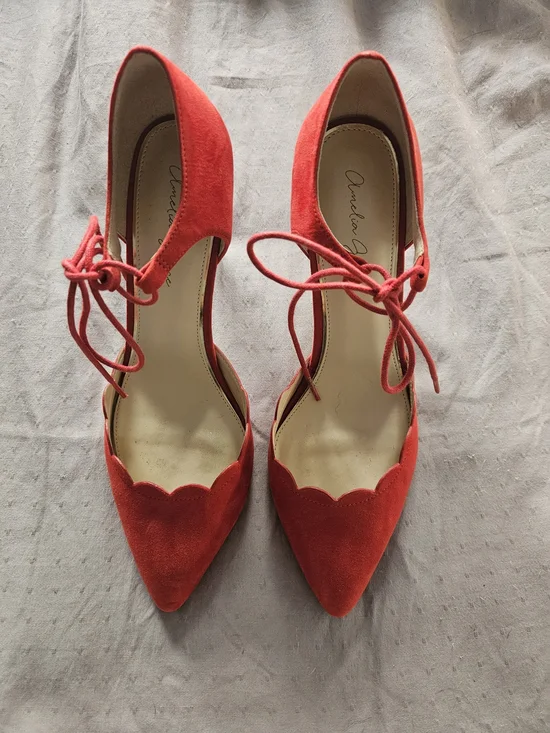 Amelia Grace Red Pump 9 1/2