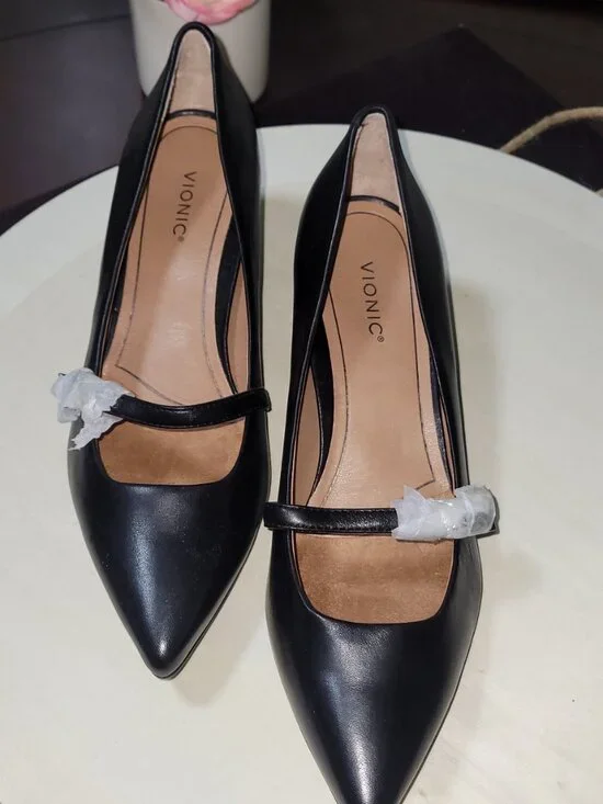 Vionic Black Leather Pumps [Item #SP07]