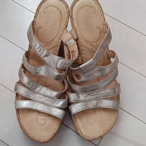 Born Women's Metallic Gold Leather Slip-On Cork Heel Wedge Sandals Size 8