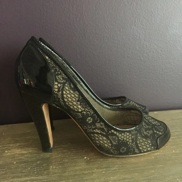 Women’s Marc Jacobs Black Lace Patent Leather Feminine Pump High Heels Sexy 36
