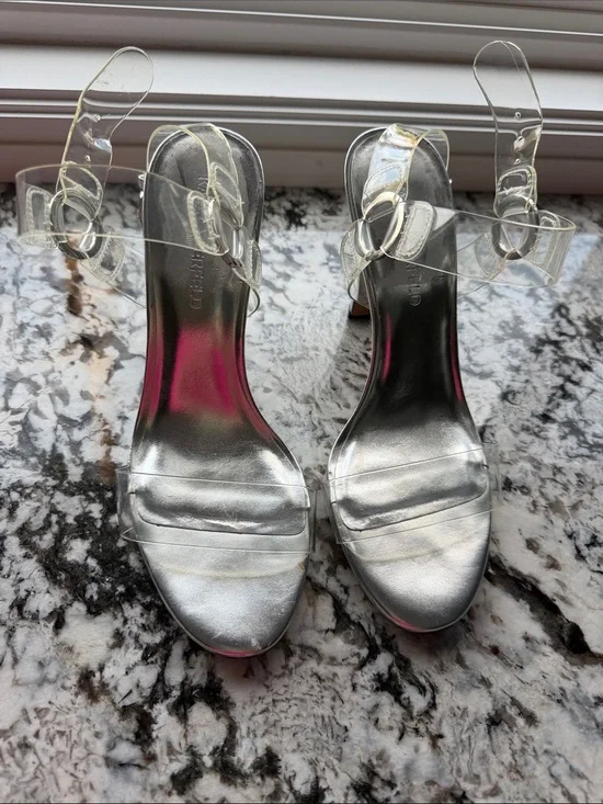 Karl Lagerfeld Silver Metallic Clear Strap Heeled Sandals