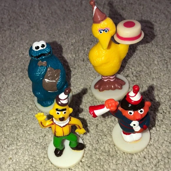 Vintage Wilton Muppets‎ Sesame street cake toppers set