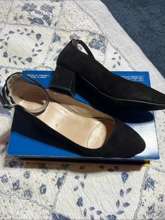 Unisa Black Suede Slingback Block Heel Pumps
