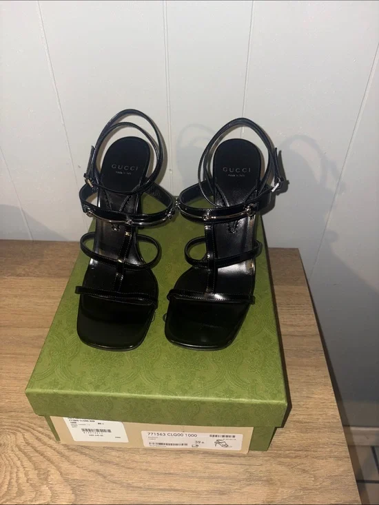 *Authentic* Gucci Black Patent Multi-Strap Heeled Sandals