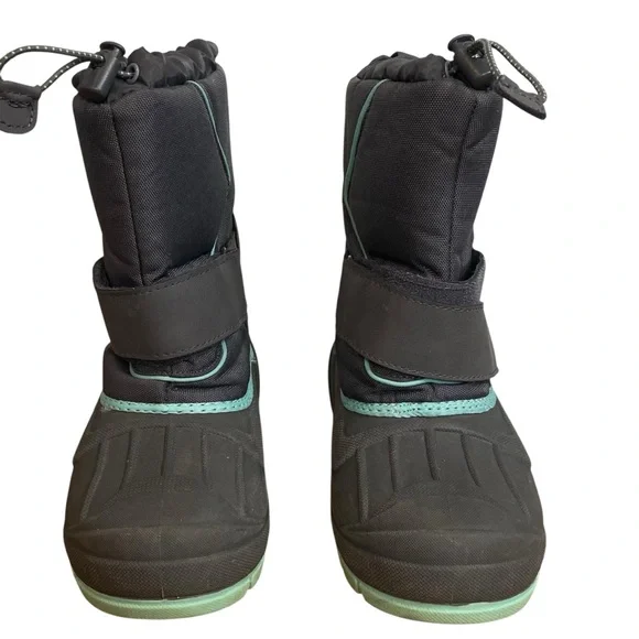 Cat & Jack Cordie Winter snow boots Childs 2 Thermolite water-resist Gray Green