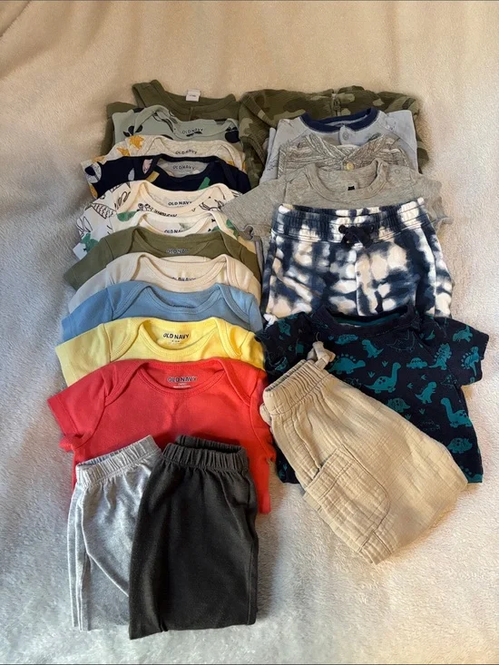 Baby Onesies, Bottoms, & Sweatshirt (6-12 Months)