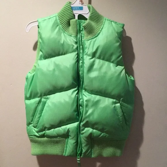 Old Navy vest size Large girls green puffy jacket vest-heavy duty EUC Spring