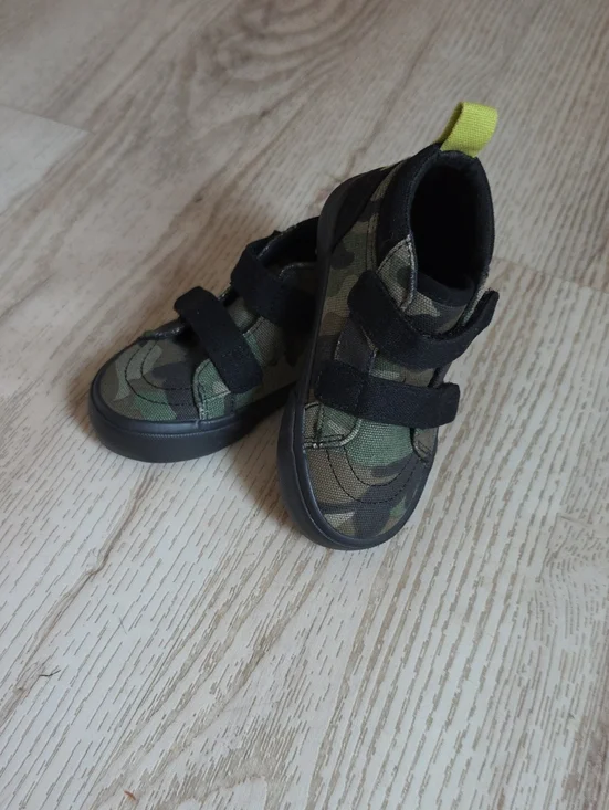 Old Navy Boy Sneakers