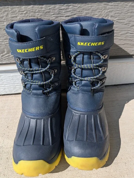 Skechers High Top Waterproof Cold Weather Boots Boys Size 4