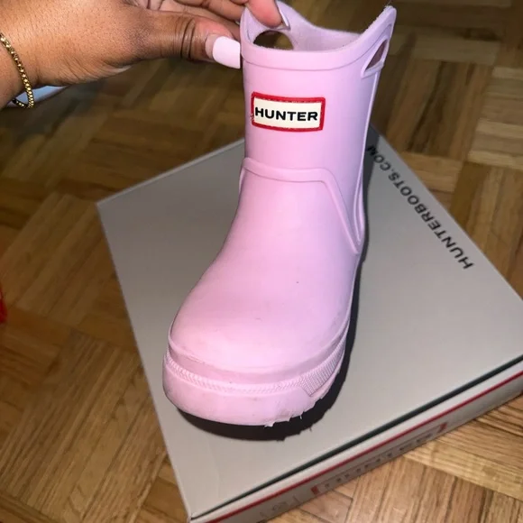 Hunter Kids Light Pink Pull-On Waterproof Rain Boot