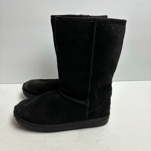 Koolaburra by Ugg Black Suede Snow Boots Koola Tall Kids size 3