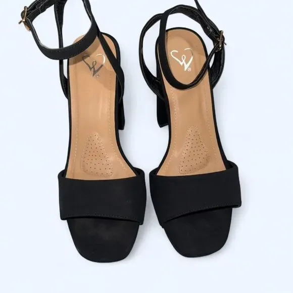 Black JANE style block high heels